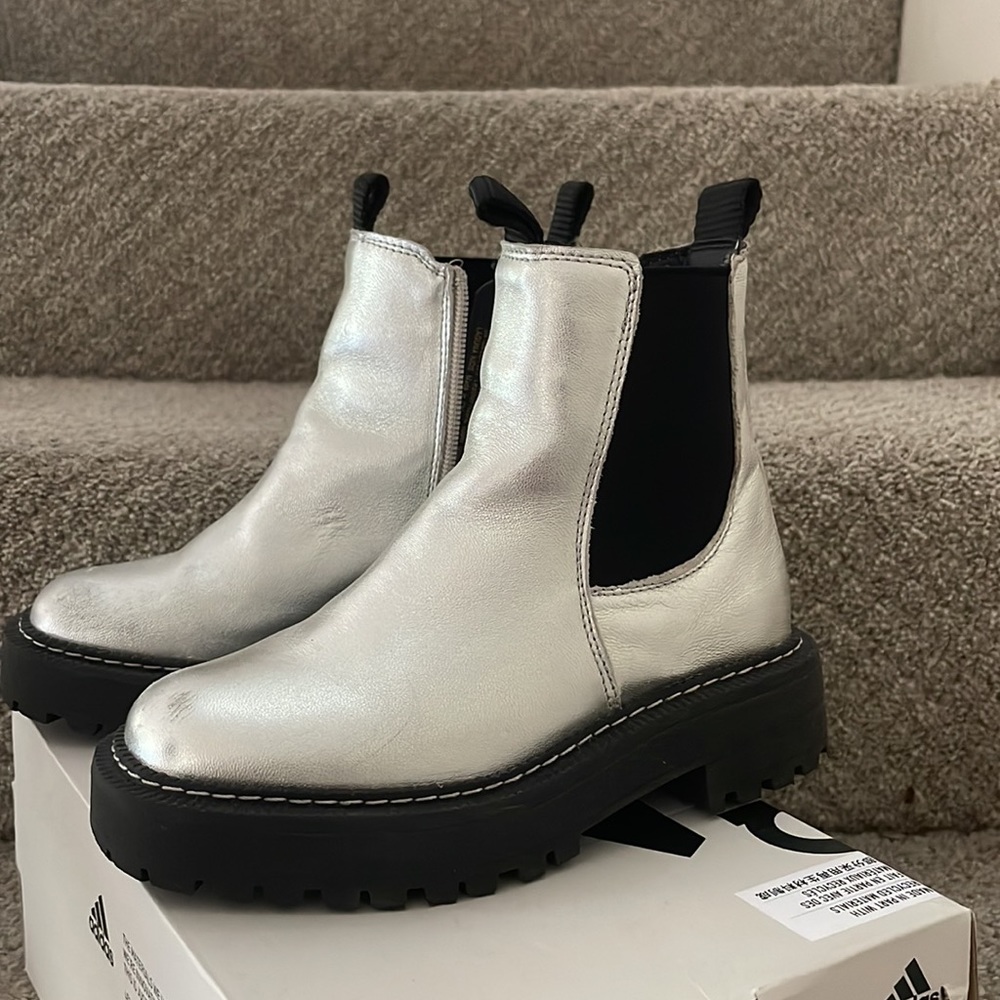 🤩 Sam Edelman toddlers girl boots shoes Sz 12